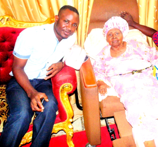 Adedara Oduguwa with Chief (Dr.) Mrs H.I.D Awolowo